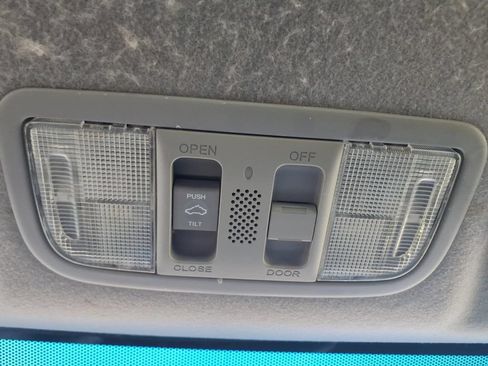 Used 2012 Honda Civic EX-L image 27
