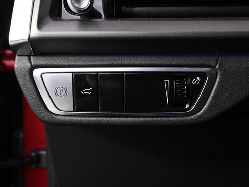 New 2026 Cadillac Vistiq Premium Luxury w/ LPO, Floor Liner Package AWD/4WD image 25