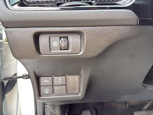 Used 2024 Honda Civic Touring image 19