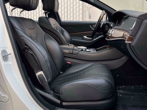 Used 2015 Mercedes-Benz S 550 Sedan image 26