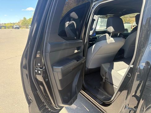 Used 2024 Toyota Tacoma TRD Sport w/ TRD Sport Upgrade Package image 15