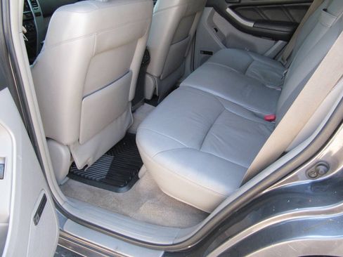 Used 2005 Toyota 4Runner Limited AWD/4WD image 18