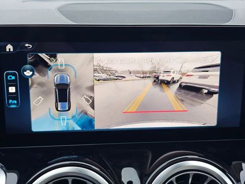 New 2026 Mercedes-Benz GLB 250 4MATIC image 37