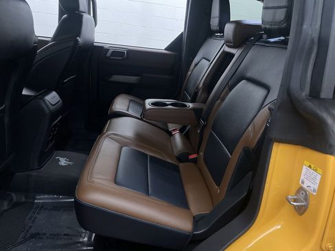 Used 2022 Ford Bronco Outer Banks image 18