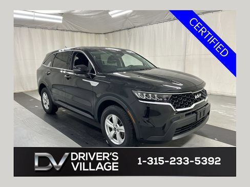 Certified 2023 Kia Sorento LX AWD/4WD image 1