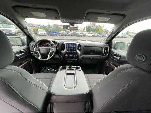 Used 2021 Chevrolet Silverado 1500 LT image 13