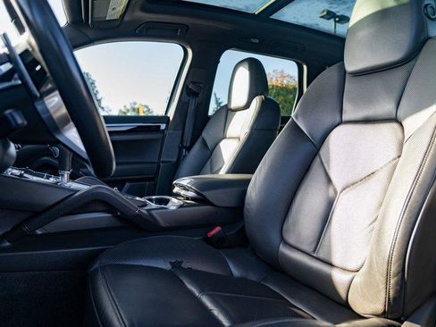 Used 2016 Porsche Cayenne S w/ Premium Plus Package image 26