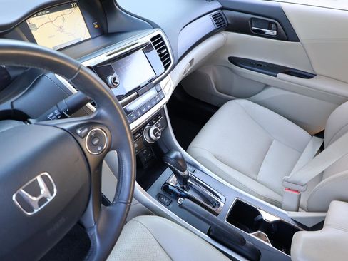 Used 2013 Honda Accord EX-L image 38