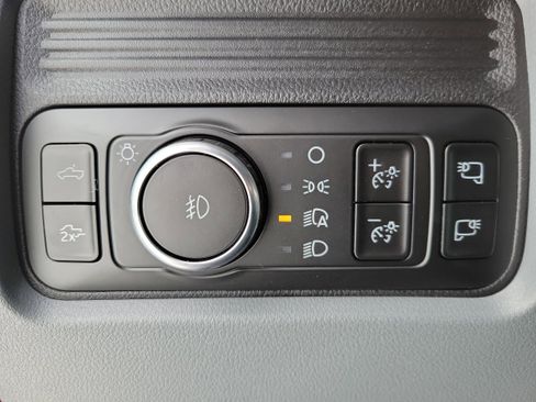 New 2026 Ford F350 XLT w/ XLT Premium Package image 21