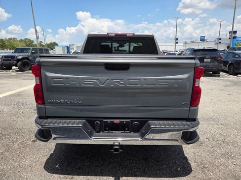 Used 2024 Chevrolet Silverado 1500 LT w/ Leather Package AWD/4WD image 13