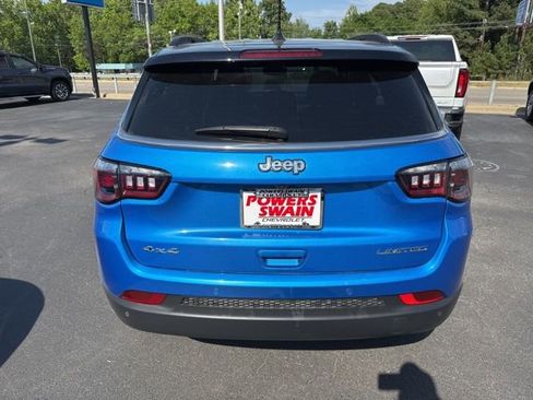 Used 2025 Jeep Compass Limited image 4