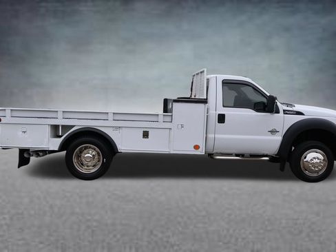 Used 2013 Ford F550 2WD Regular Cab Super Duty w/ Payload Upgrade Pkg image 2
