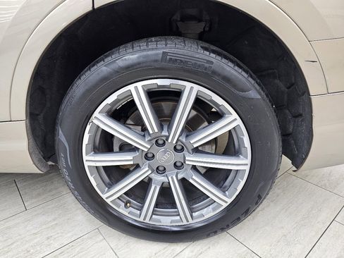 Used 2019 Audi Q7 3.0T Premium Plus w/ Premium Plus Package image 44