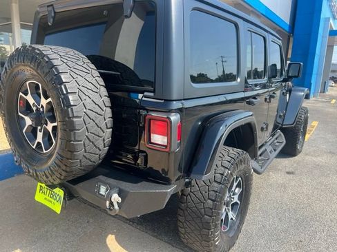 Used 2021 Jeep Wrangler Unlimited Rubicon AWD/4WD image 10