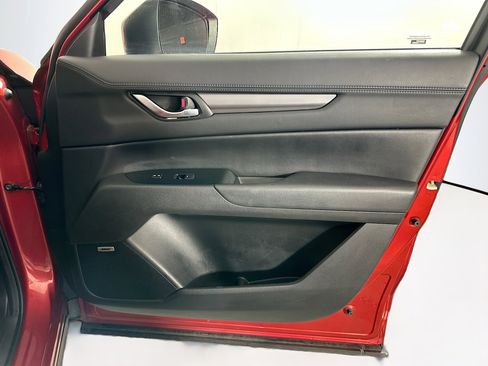 Used 2018 MAZDA CX-5 Touring w/ Preferred Equipment Package image 34