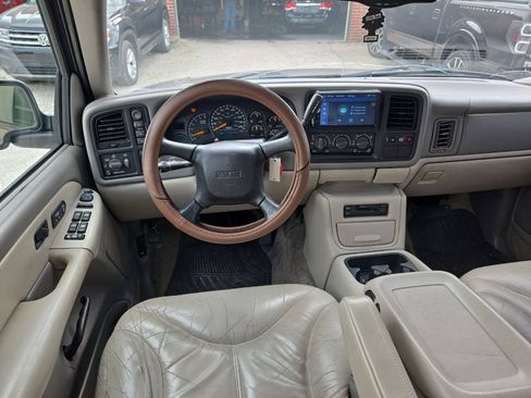 Used 2001 GMC Yukon SLT AWD/4WD image 9