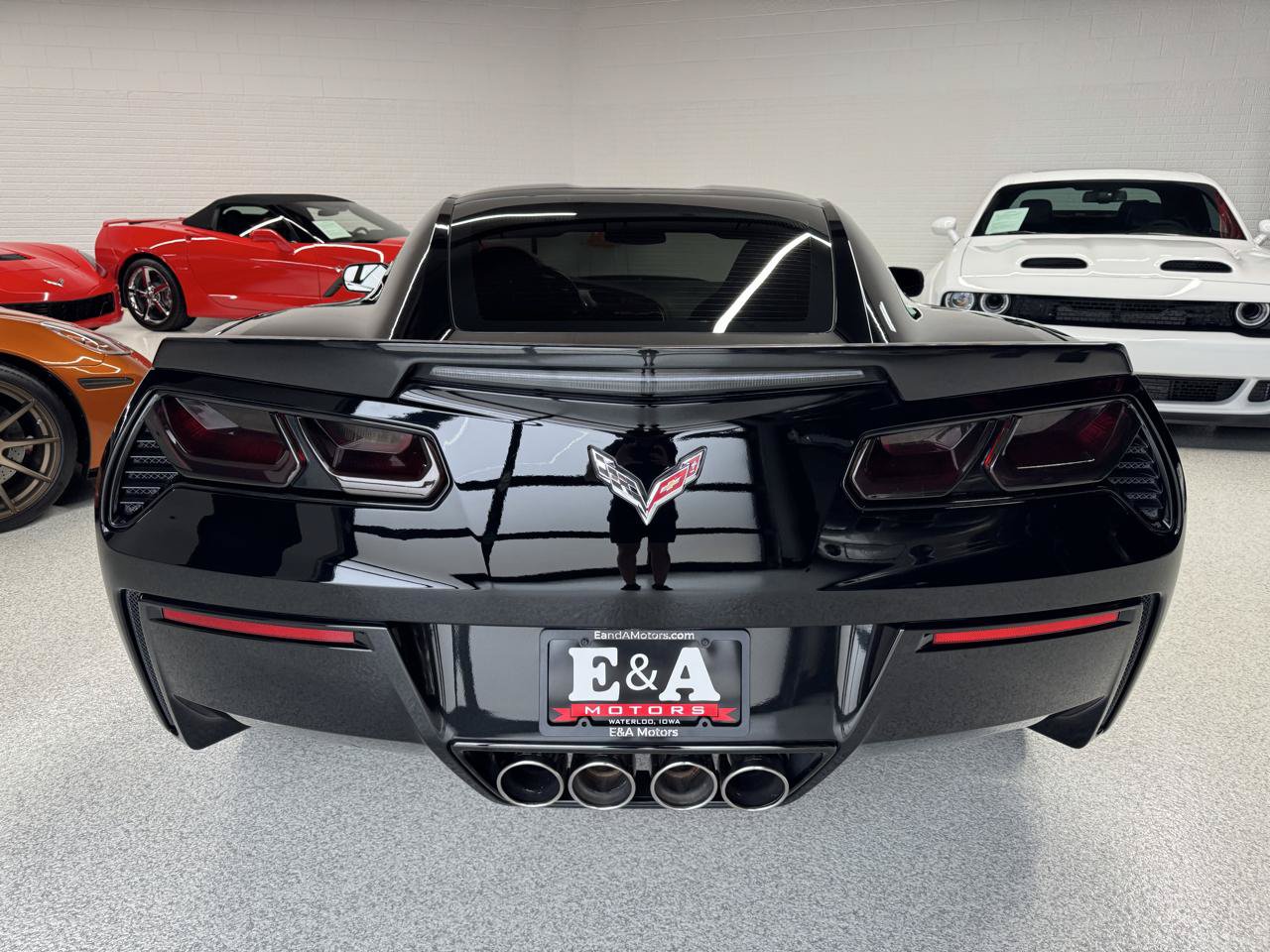 Used 2019 Chevrolet Corvette Stingray Coupe w/ 1LT RWD image 11