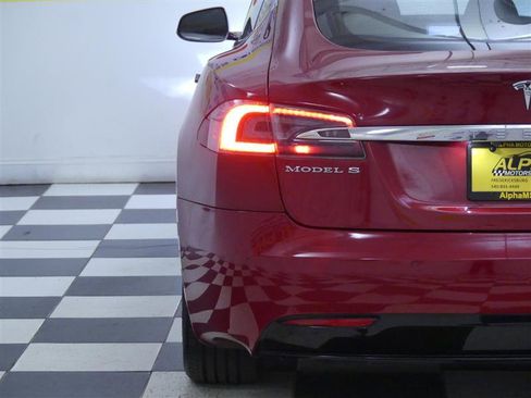 Used 2016 Tesla Model S 75D image 29