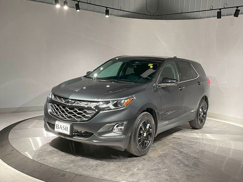 Used 2020 Chevrolet Equinox LT w/ LPO, Blackout Package image 8