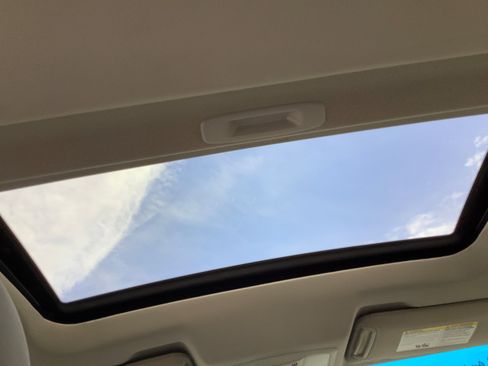 Used 2012 Nissan Altima 2.5 S w/ Convenience Pkg image 19