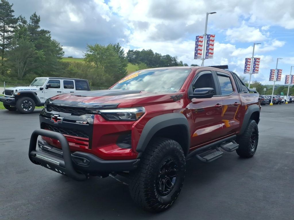 Used 2024 Chevrolet Colorado ZR2 w/ ZR2 Bison Edition AWD/4WD image 4