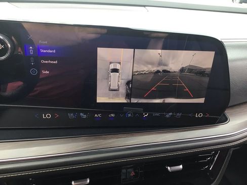 New 2025 Chevrolet Tahoe Premier image 25