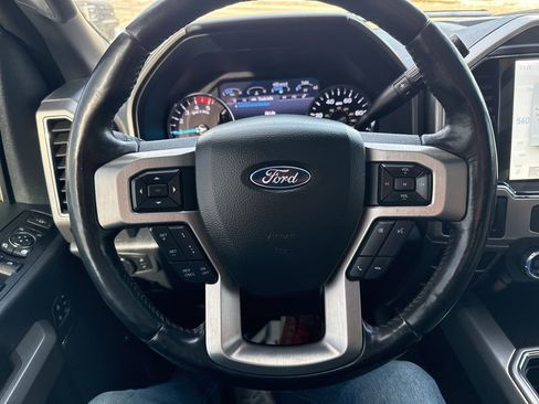 Used 2022 Ford F450 Platinum w/ FX4 Off-Road Package image 39