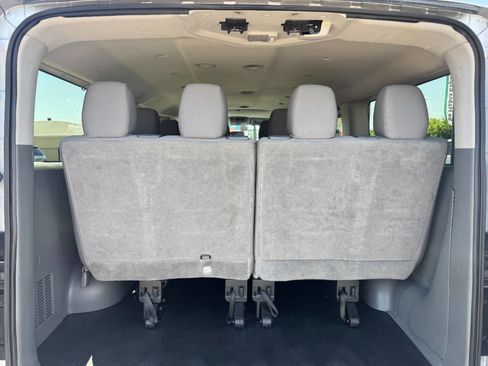 Used 2020 Nissan NV 3500 S RWD image 20