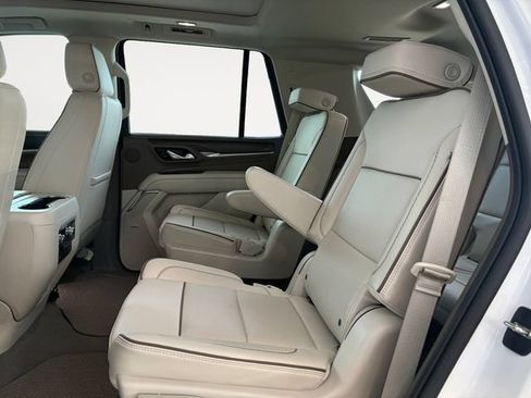 Used 2023 GMC Yukon Denali AWD/4WD image 11