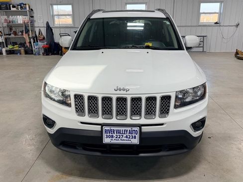 Used 2017 Jeep Compass High Altitude image 2