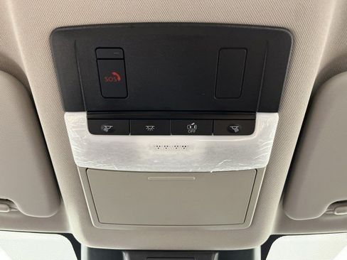 Used 2026 Nissan Rogue SV FWD image 29