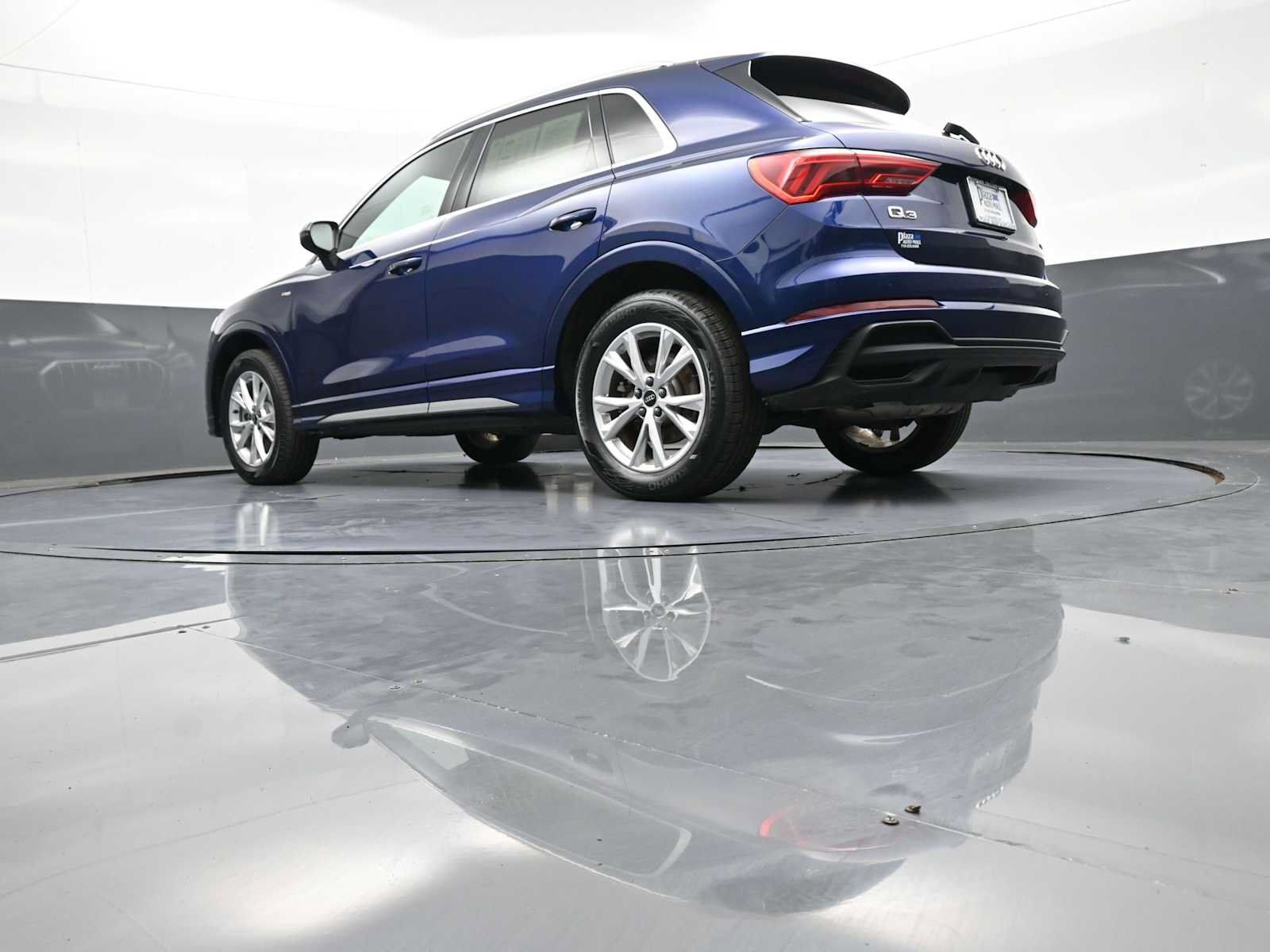Used 2023 Audi Q3 2.0T Premium Plus AWD/4WD image 31