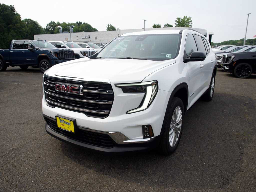 Certified 2024 GMC Acadia Elevation FWD image 1