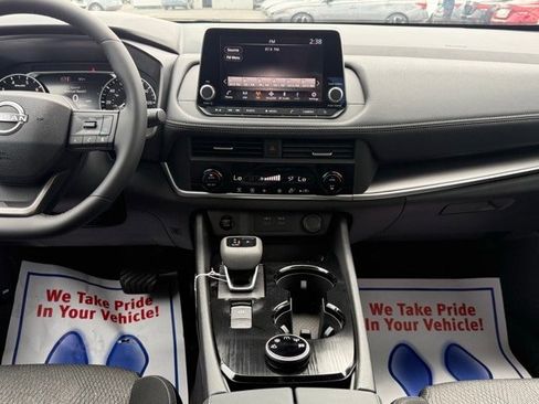 New 2026 Nissan Rogue SV image 25