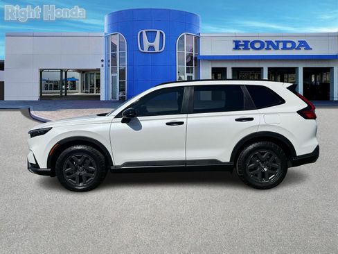 Used 2026 Honda CR-V TrailSport image 3