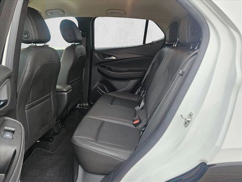 Used 2024 Buick Encore GX Sport Touring image 18