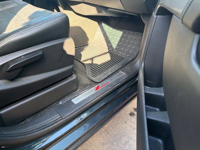 Used 2018 Chevrolet Silverado 1500 LT w/ All Star Edition AWD/4WD image 13