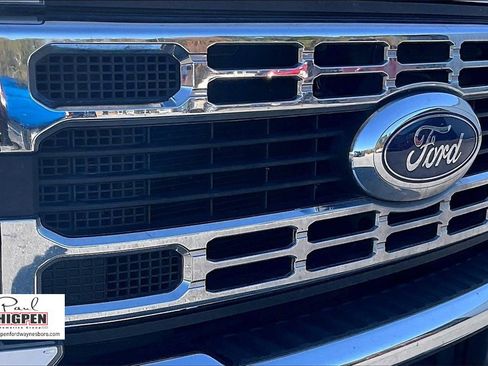 Used 2024 Ford F250 XLT image 28