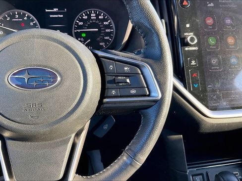 Certified 2023 Subaru Ascent Limited w/ Technology Package image 22