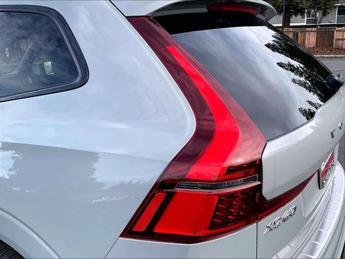 New 2026 Volvo XC60 B5 Ultra w/ Protection Package Premier image 25