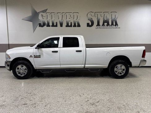 Used 2017 RAM 2500 Tradesman w/ Chrome Appearance Group image 11