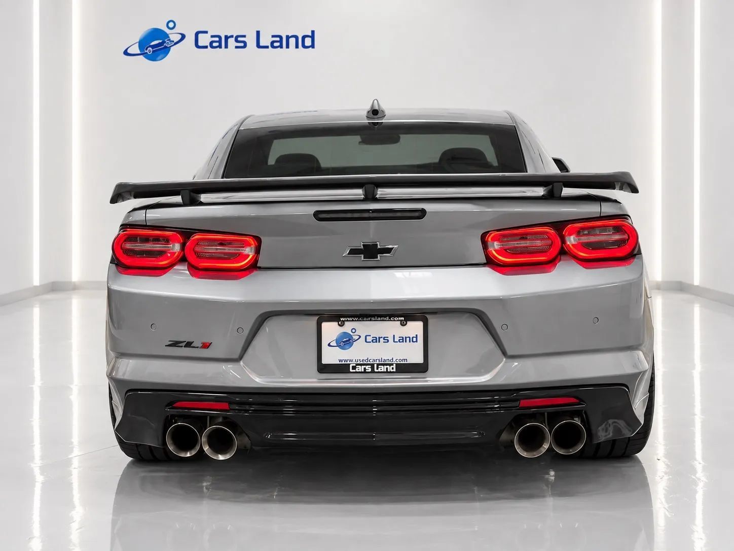 Used 2023 Chevrolet Camaro ZL1 RWD image 4
