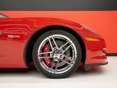 Used 2007 Chevrolet Corvette Z06 w/ Preferred Equipment Group RWD image 60