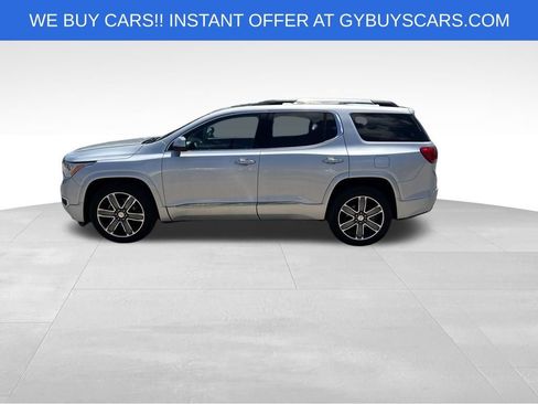 Used 2017 GMC Acadia Denali w/ Technology Package AWD/4WD image 3