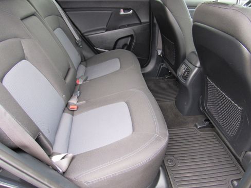Used 2016 Kia Sportage LX AWD/4WD image 33