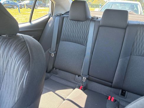 Used 2025 Toyota Camry LE image 39