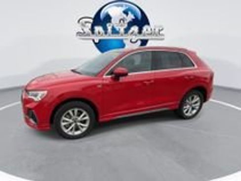 Used 2024 Audi Q3 2.0T Premium image 4