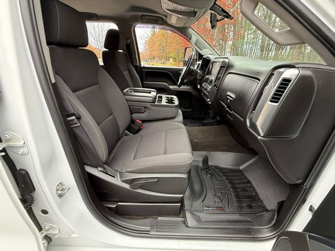 Used 2017 Chevrolet Silverado 2500 LT w/ Custom Sport Edition image 26