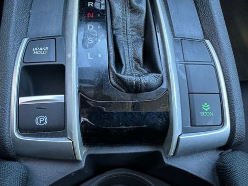 Used 2020 Honda Civic EX image 22
