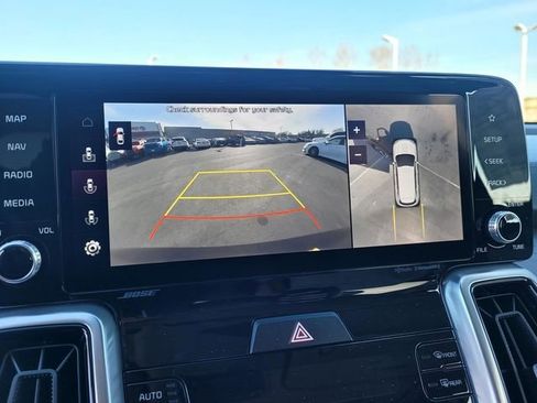 Used 2023 Kia Sorento SX Prestige w/ Panoramic Sunroof Package image 15